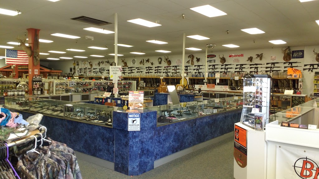 Bryant's Gun & Pawn Pawn Shop in Lumberton 3551 Fayetteville Rd, Lumberton, NC 28358, USA